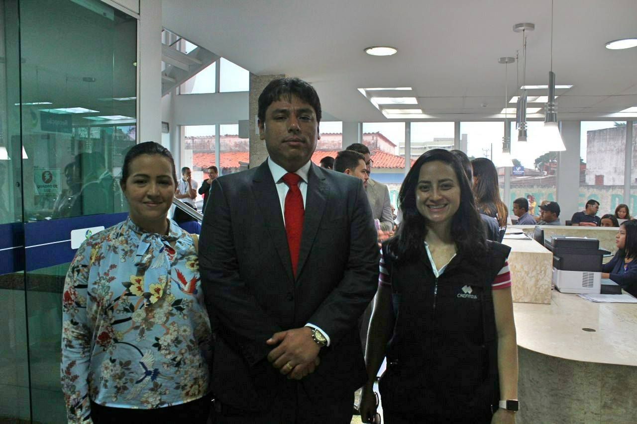 Representantes do CREFITO-16: coordenadora do Departamento de Fiscalização (DEFIS), Dra. Louise Gondim, procurador jurídico, Dr. Deolindo Rodrigues, e a fiscal Dra. Liana Rodrigues.