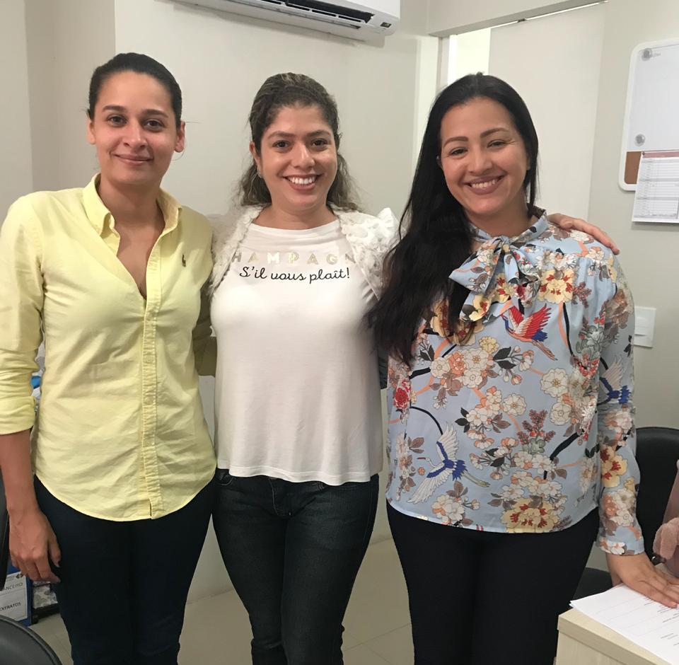 Dra. Nelmar Mendes, Dra. Aila Dias e Dra. Louise Gondim.